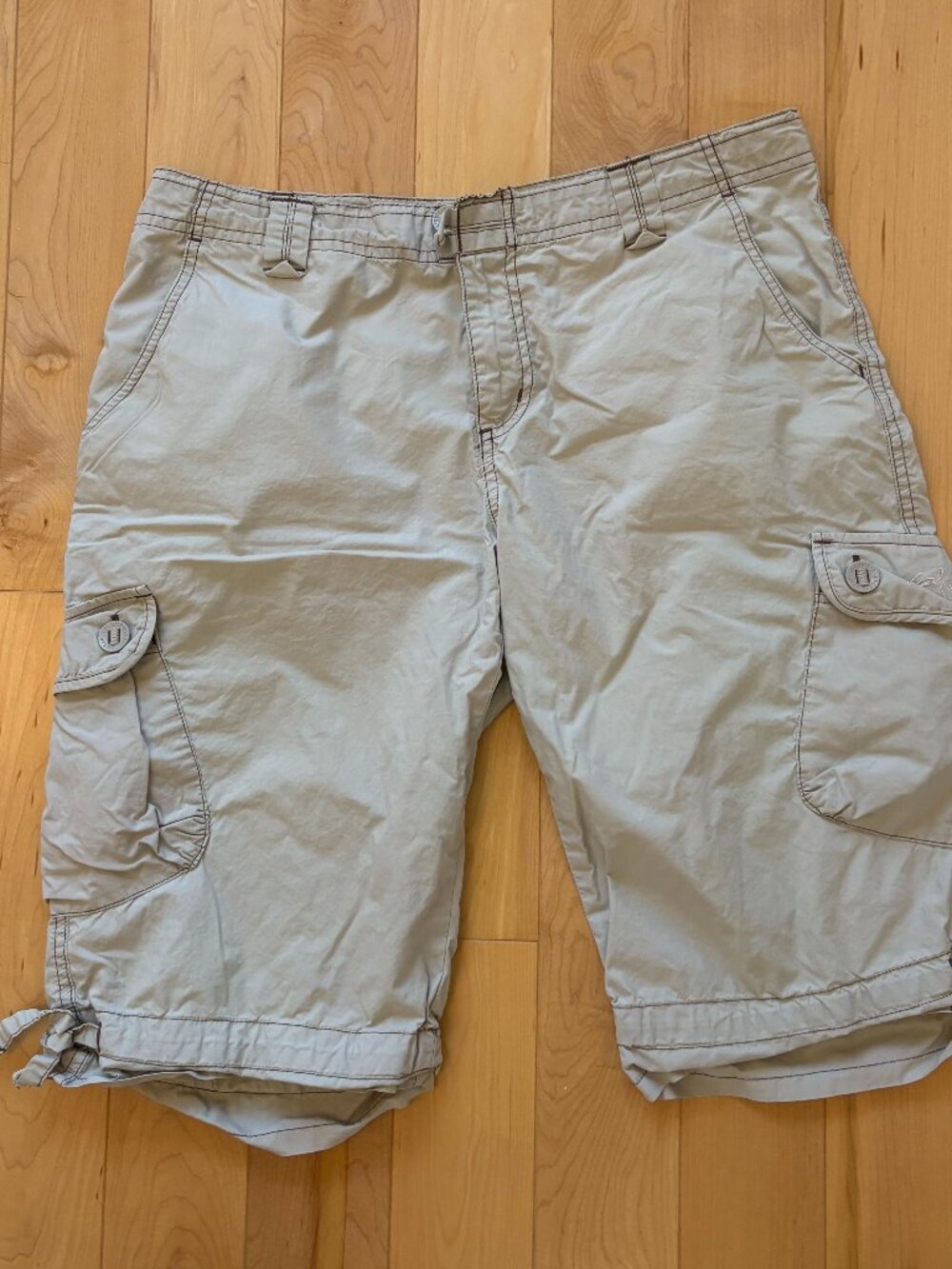 columbia cargo capris